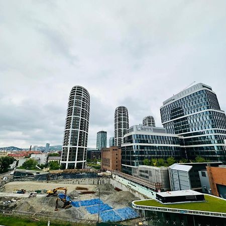 Apartments05 In New Building With Free Parking Panorama City - Amazing View Close To Old Town Pressburg Exterior foto